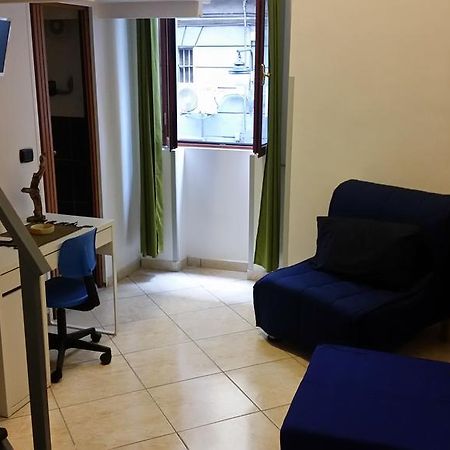 Residenza Il Castello Otel Napoli Oda fotoğraf