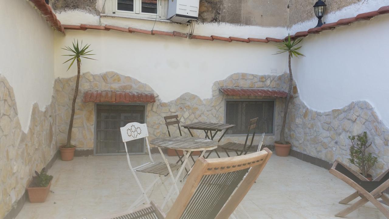 Residenza Il Castello Otel Napoli Dış mekan fotoğraf