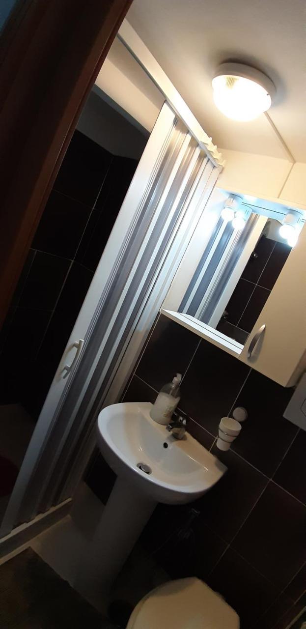 Residenza Il Castello Otel Napoli Dış mekan fotoğraf